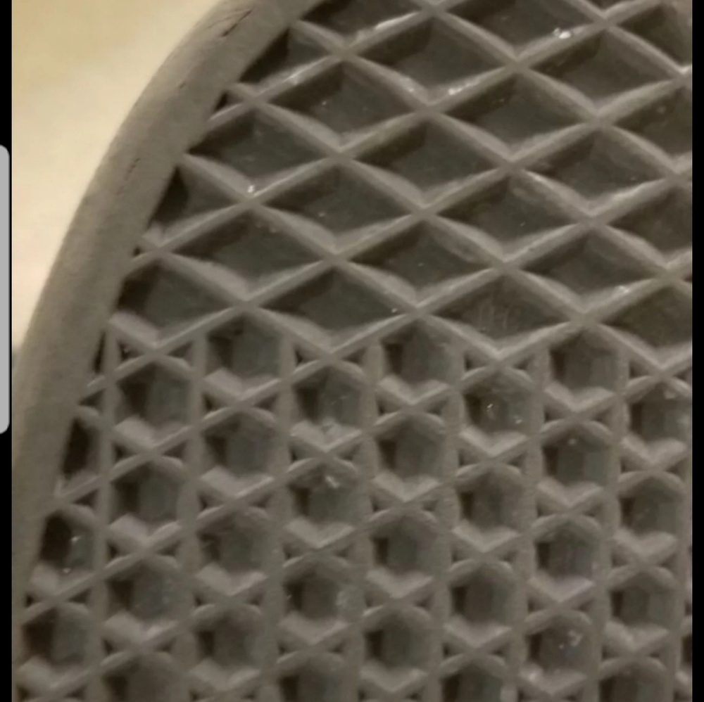 Vans - Picture 4 of 4